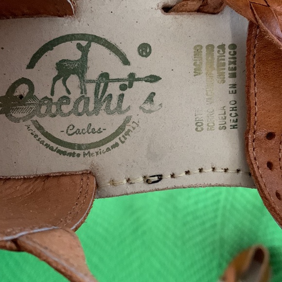 New never worn Leather Cacahi  Sandals - Picture 5 of 5